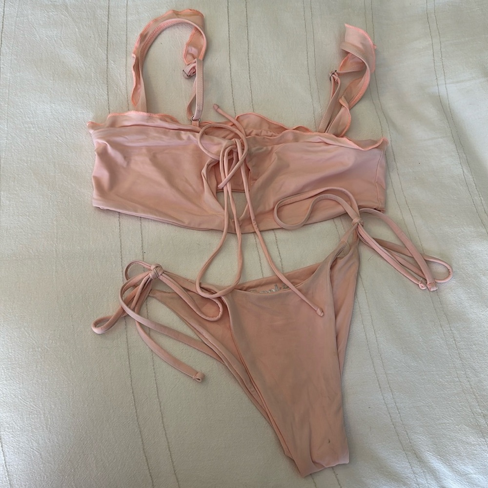 Frankies bikinis bikini set!
